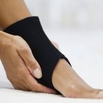 0 Triggers of Side Heel Pain After Running (How to Fix it)