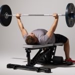 shoulder pain during bench press