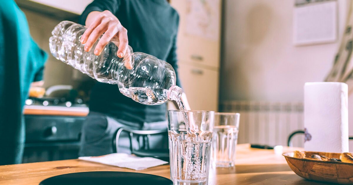 12 Little-known Alkaline Water Side Effects