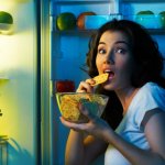 12 Unbelievable Reasons You’re Craving Sweets at Night (How to Fix It)