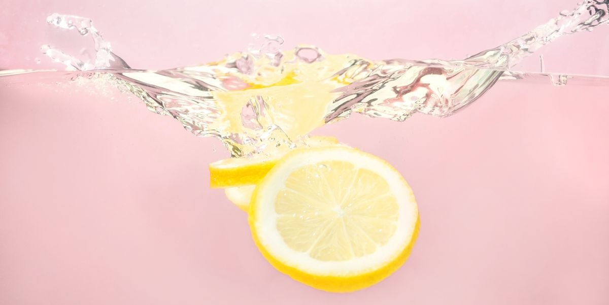 12 Scary Disadvantages of Drinking Lemon Water Daily