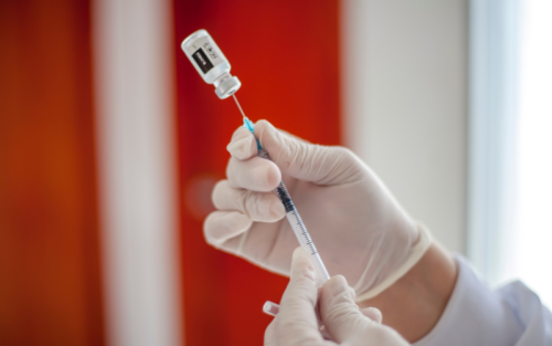 Blog 78 shingles vaccine Shingrix vial used in the US | shingles vaccination side effects