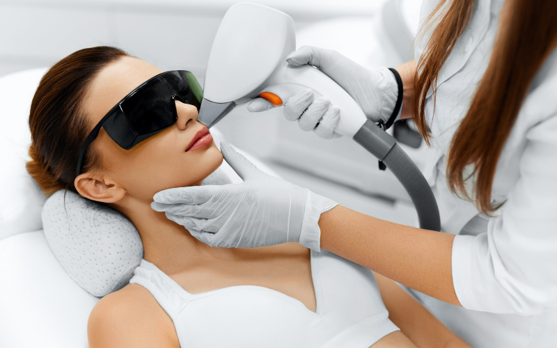 A woman in Phoenix discussing cool peel laser side effects for her healthy lifestyle journey.