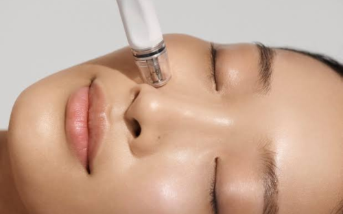 Blog 96 A woman in Houston reviewing the diamond glow facial side effects for her healthy lifestyle routine.