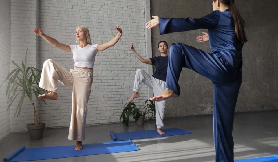 Tai Chi Benefits: How Beginners Can Improve Health at Home